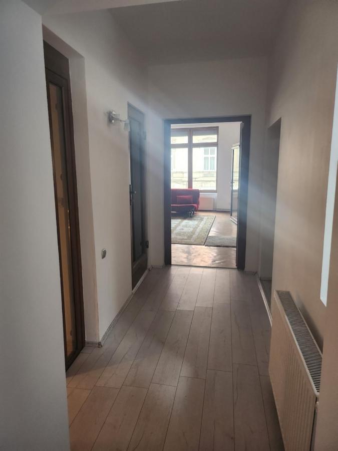Appartement A&L House à Braşov Extérieur photo