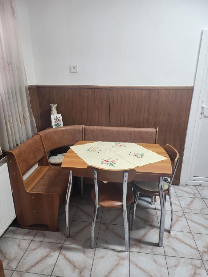 Appartement A&L House à Braşov Extérieur photo